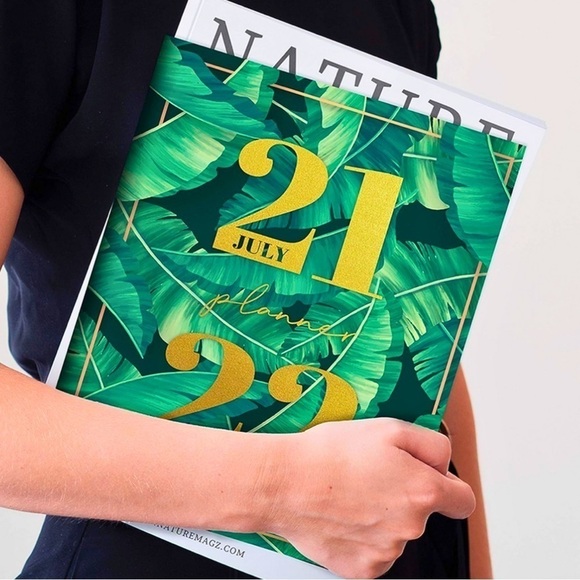 🟢DONATING 12/15!🟢 2 NEW Planners Botanical & Heart Calendars NWT - Picture 8 of 15